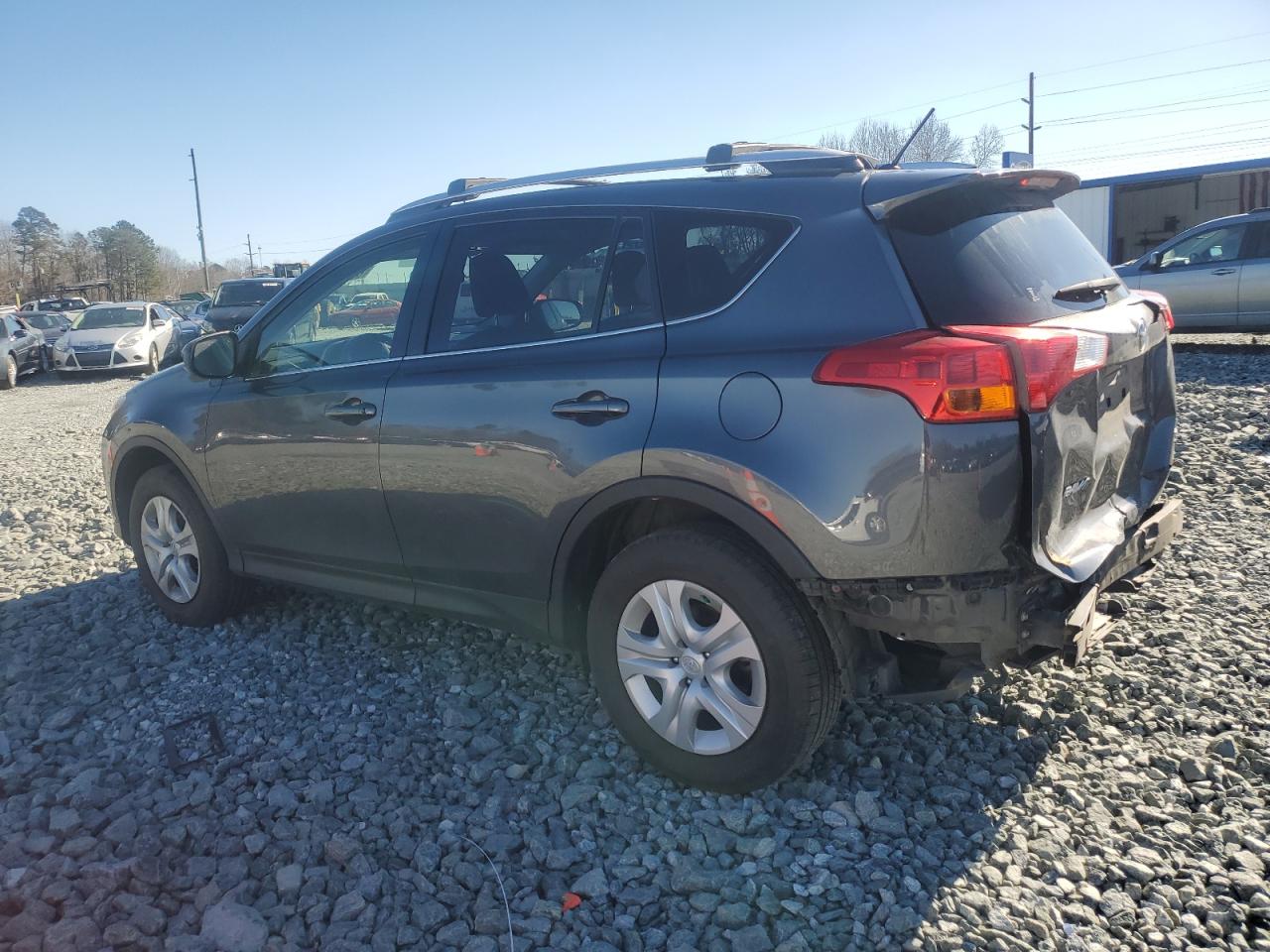 2015 Toyota RAV 4 - Image 2