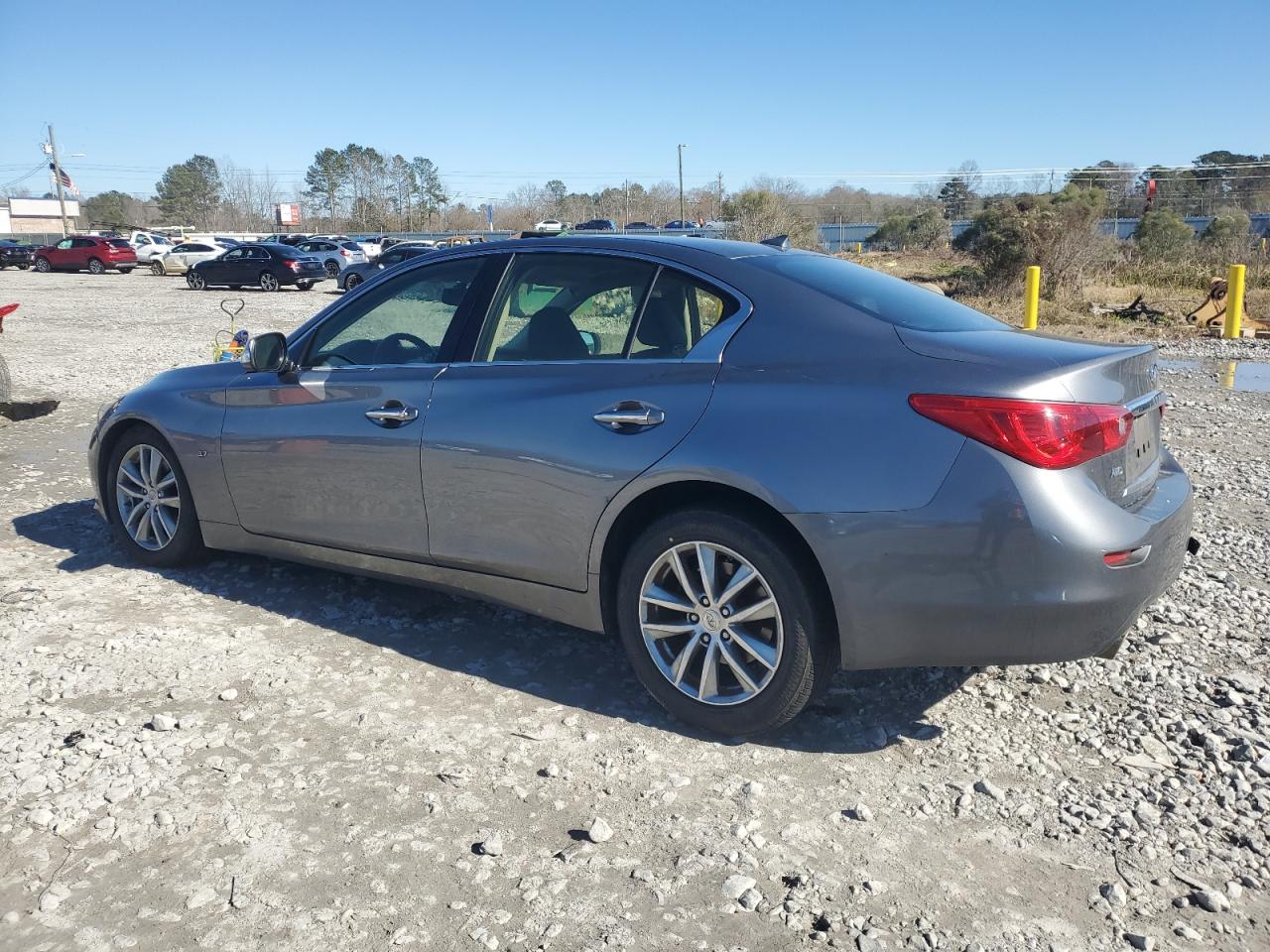 2015 Infiniti Q50 - Image 2