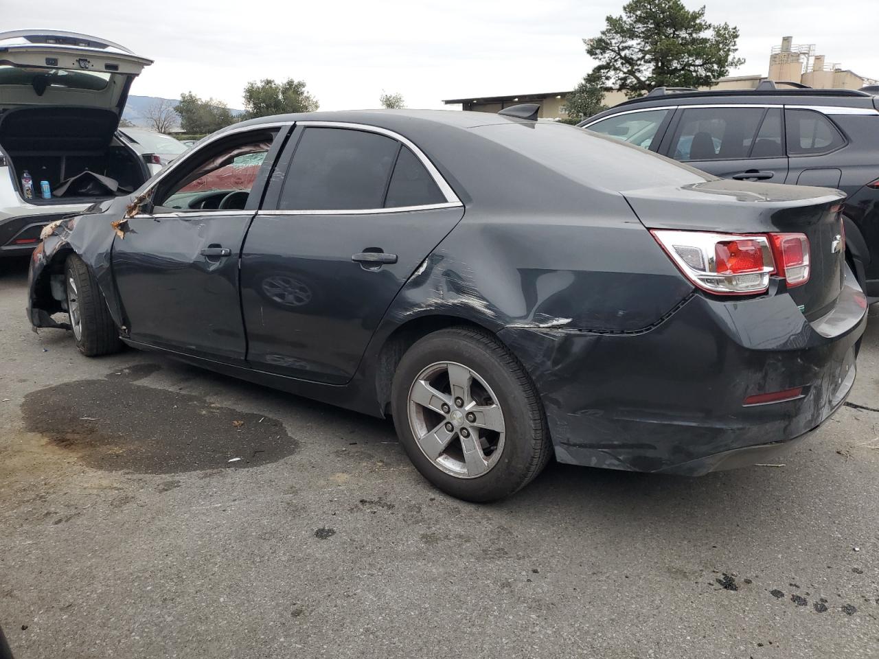 2015 Chevrolet Malibu - Image 2