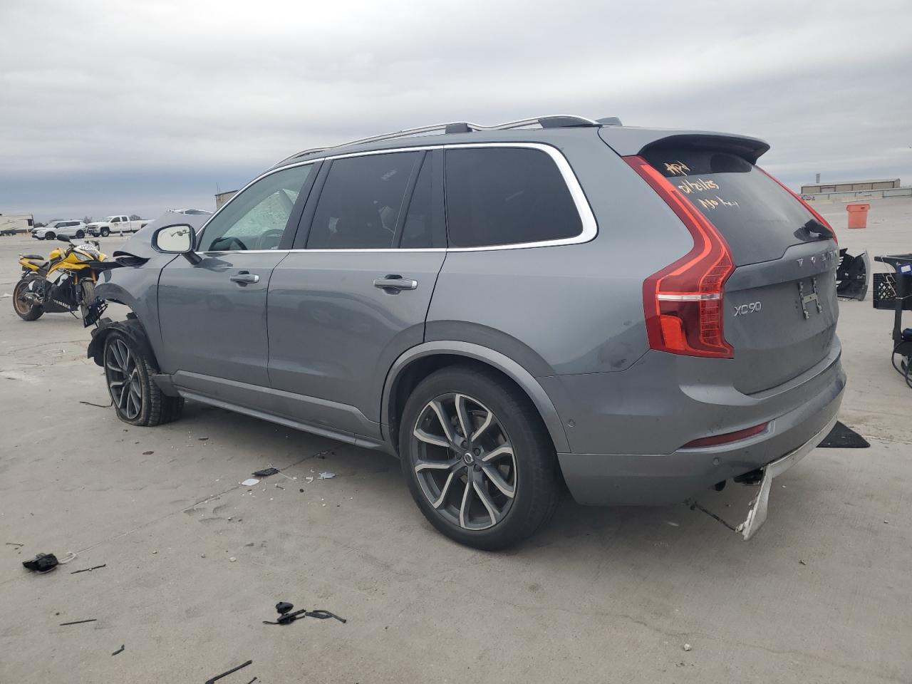 2017 Volvo XC90 - Image 2