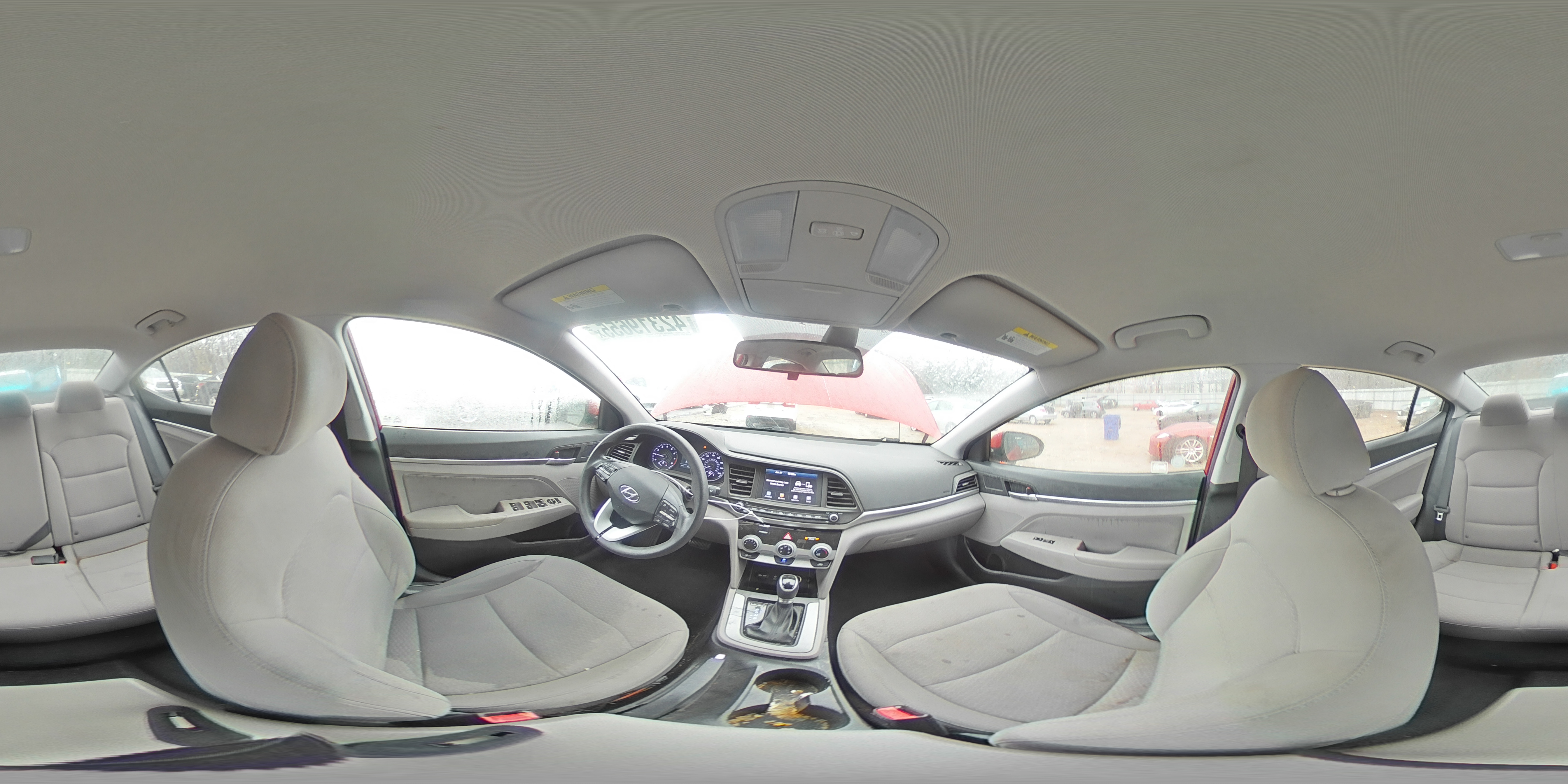 2019 Hyundai Elantra - Image 13