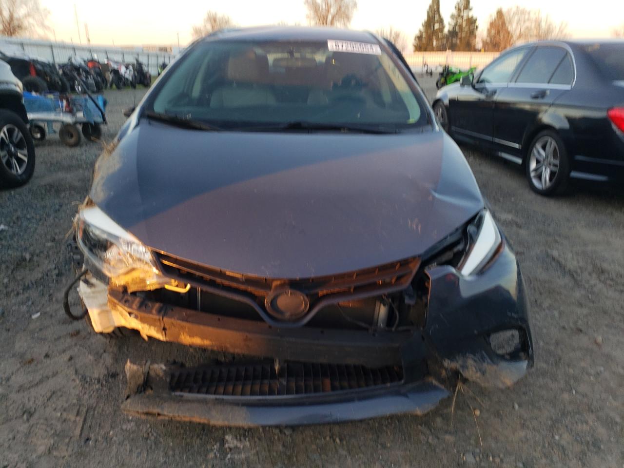 2015 Toyota Corolla - Image 5