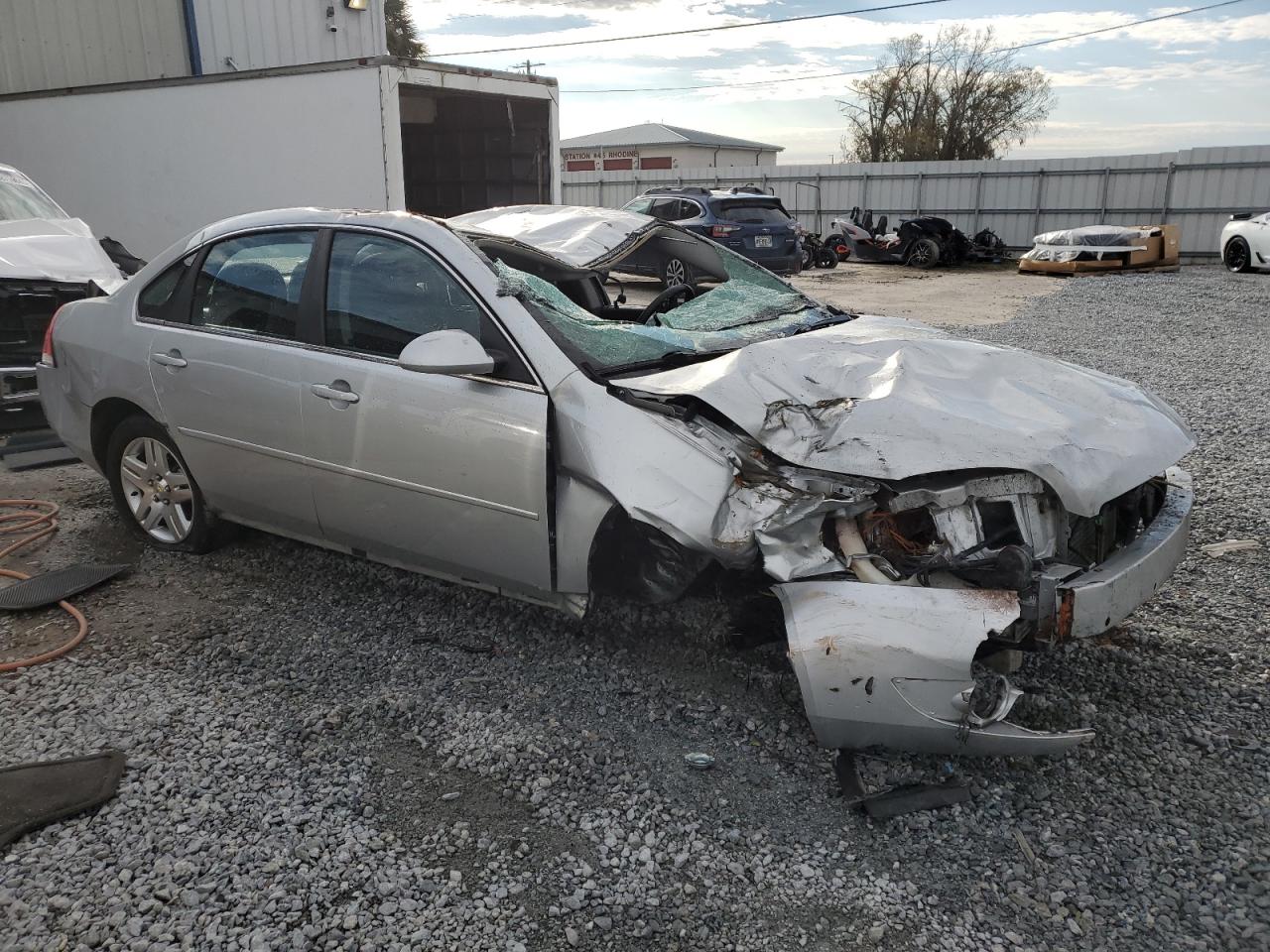2011 Chevrolet Impala - Image 4