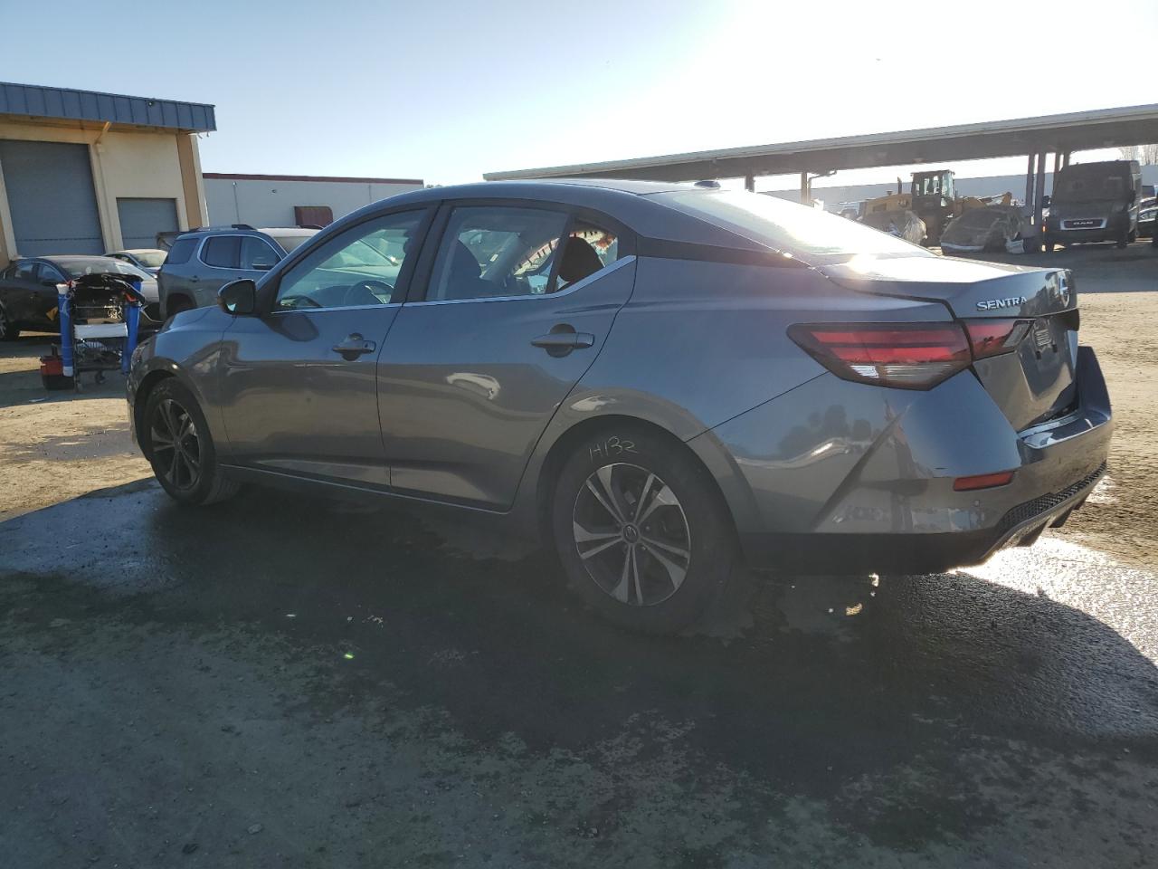 2021 Nissan Sentra - Image 2