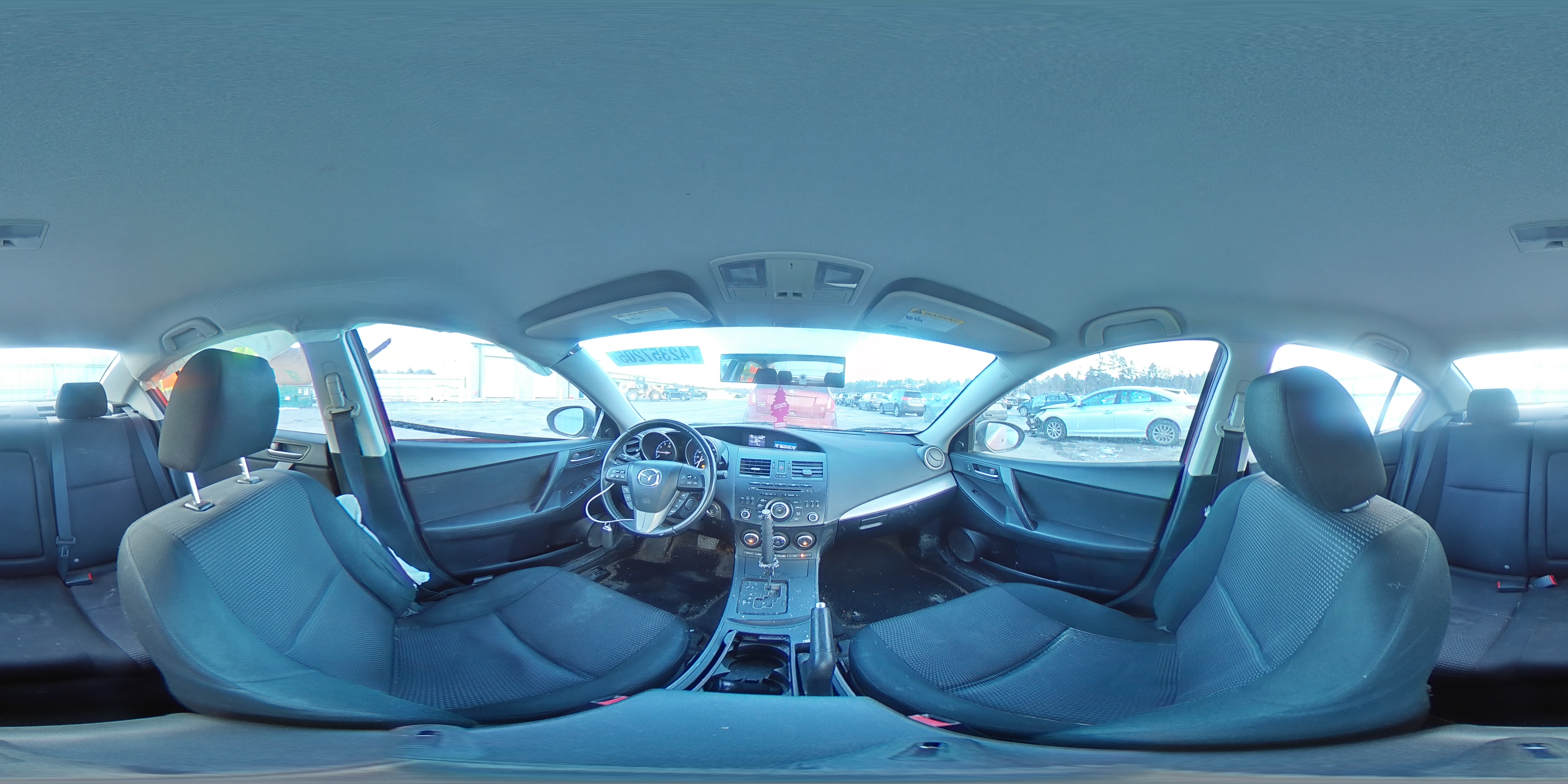 2013 Mazda 3 - Image 13