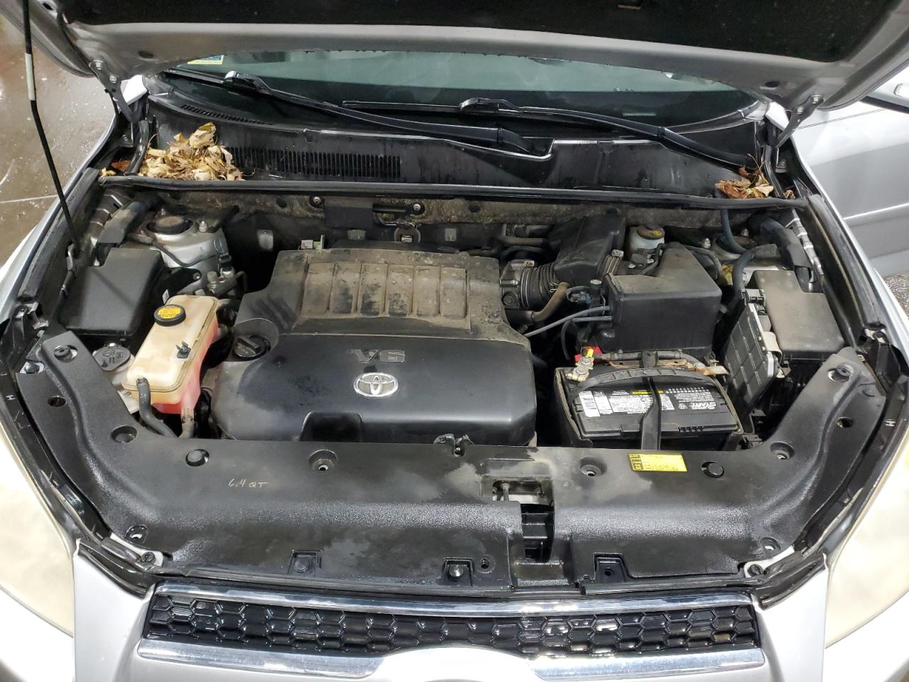 2011 Toyota RAV 4 - Image 12
