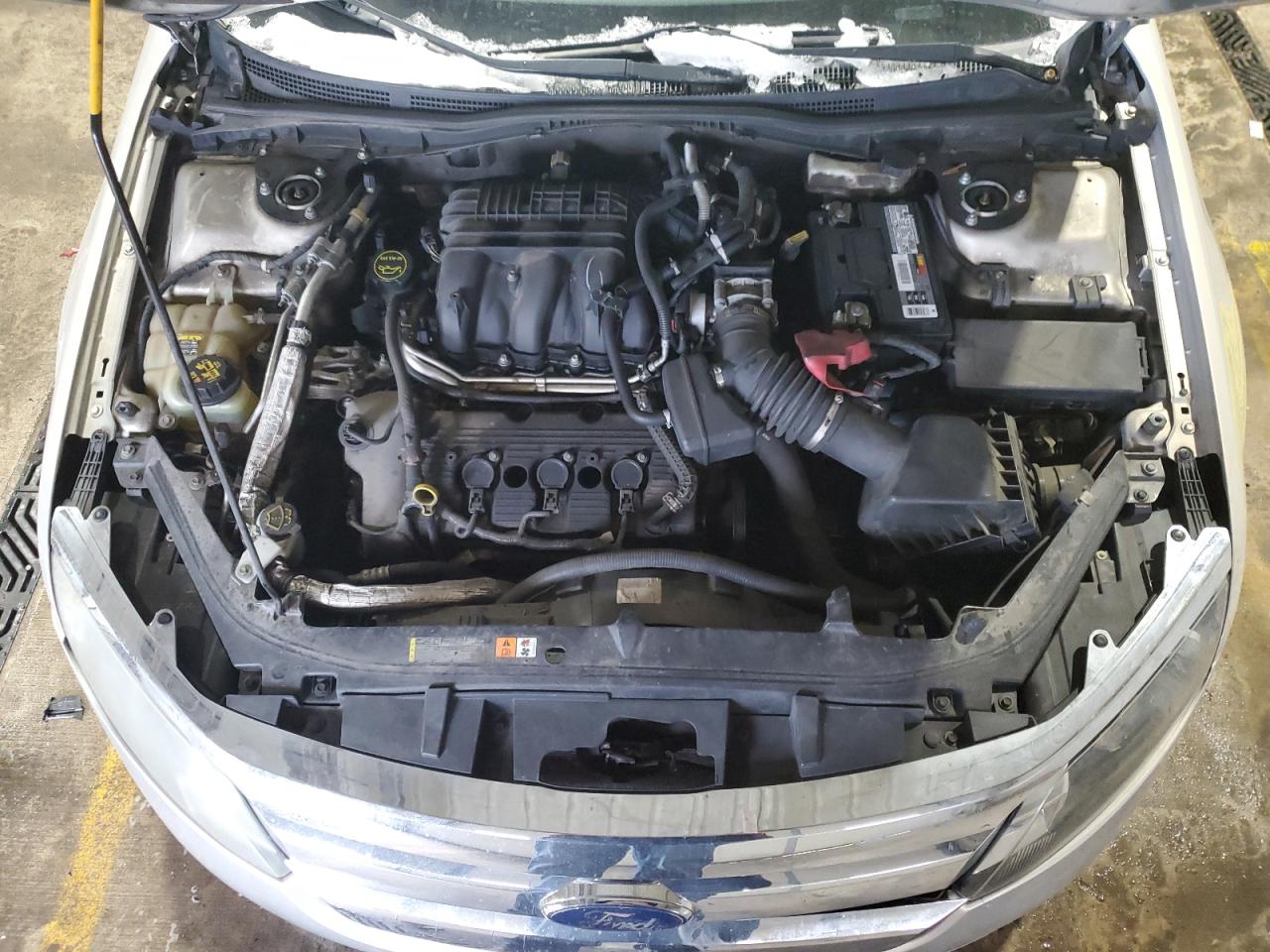 2010 Ford Fusion - Image 11