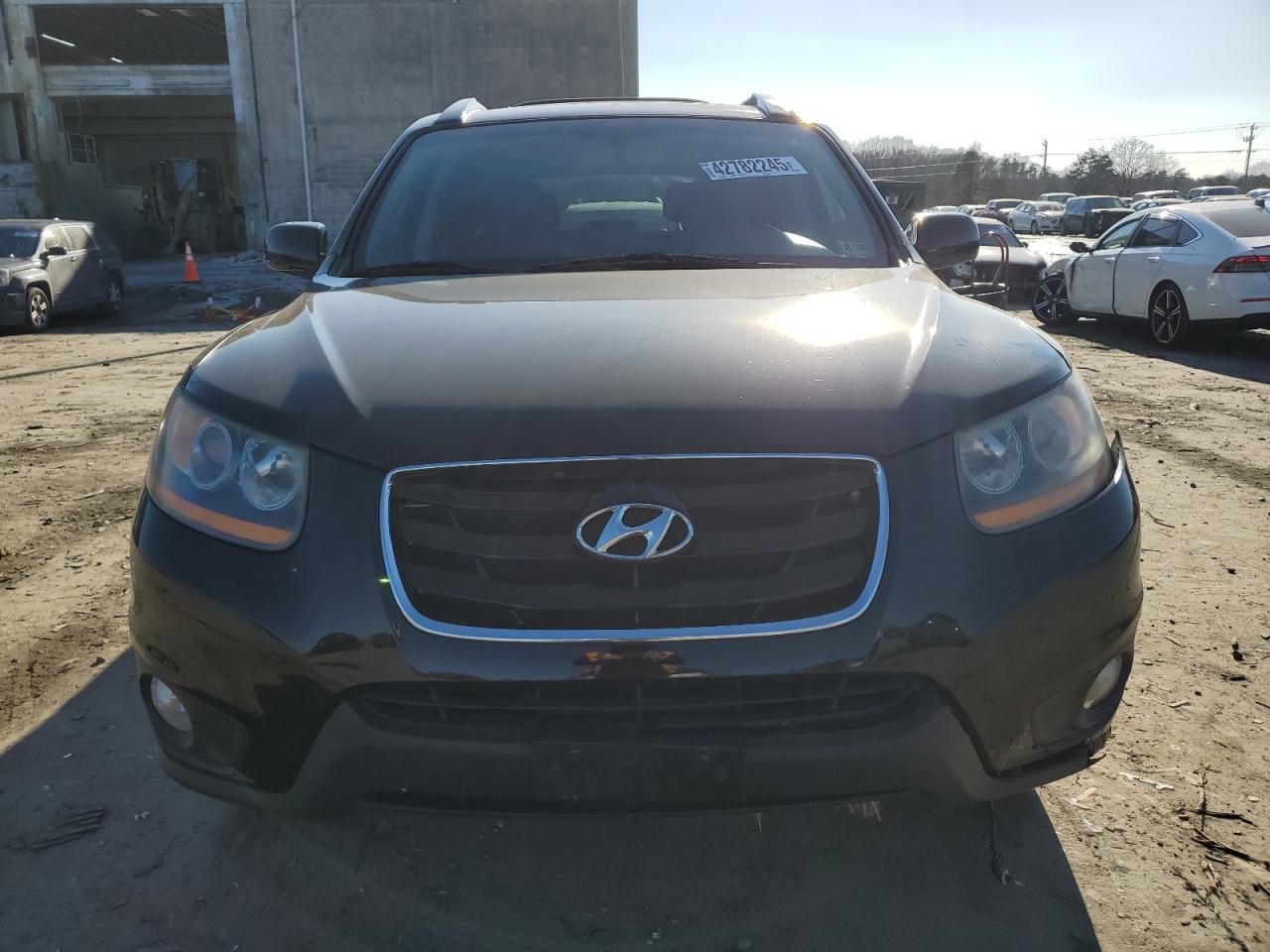 2011 Hyundai Santa Fe - Image 5