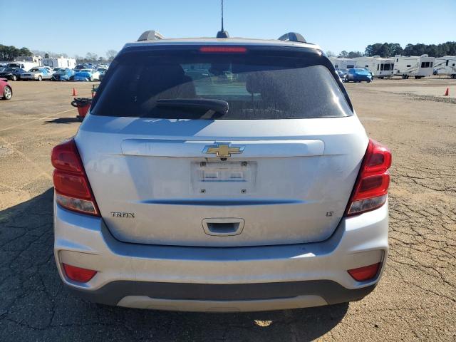  CHEVROLET TRAX 2018 Szary
