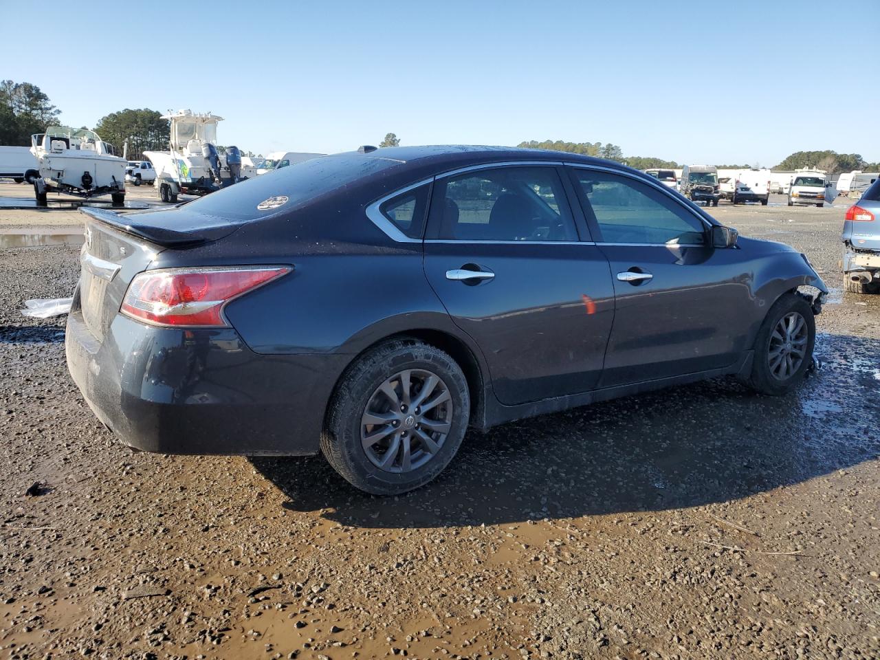 2015 Nissan Altima - Image 3