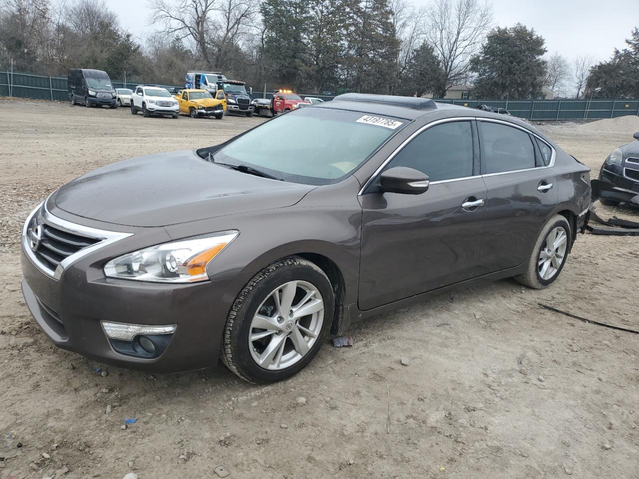 2015 Nissan Altima - Image 1