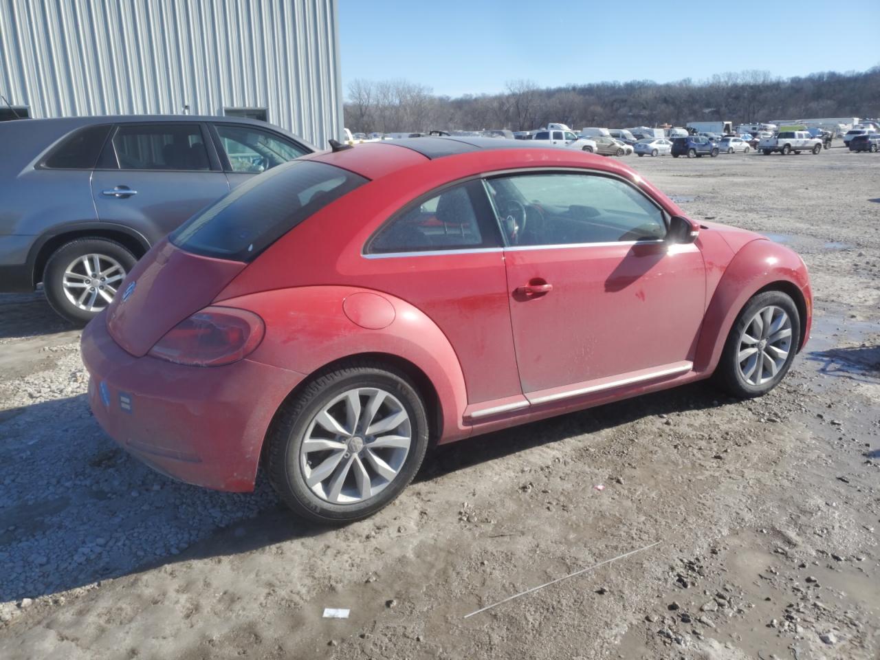 2013 Volkswagen Beetle - Image 3