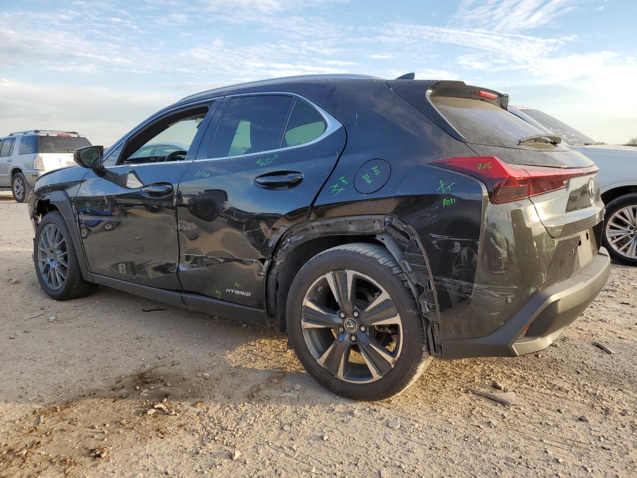 2020 Lexus UX - Image 2