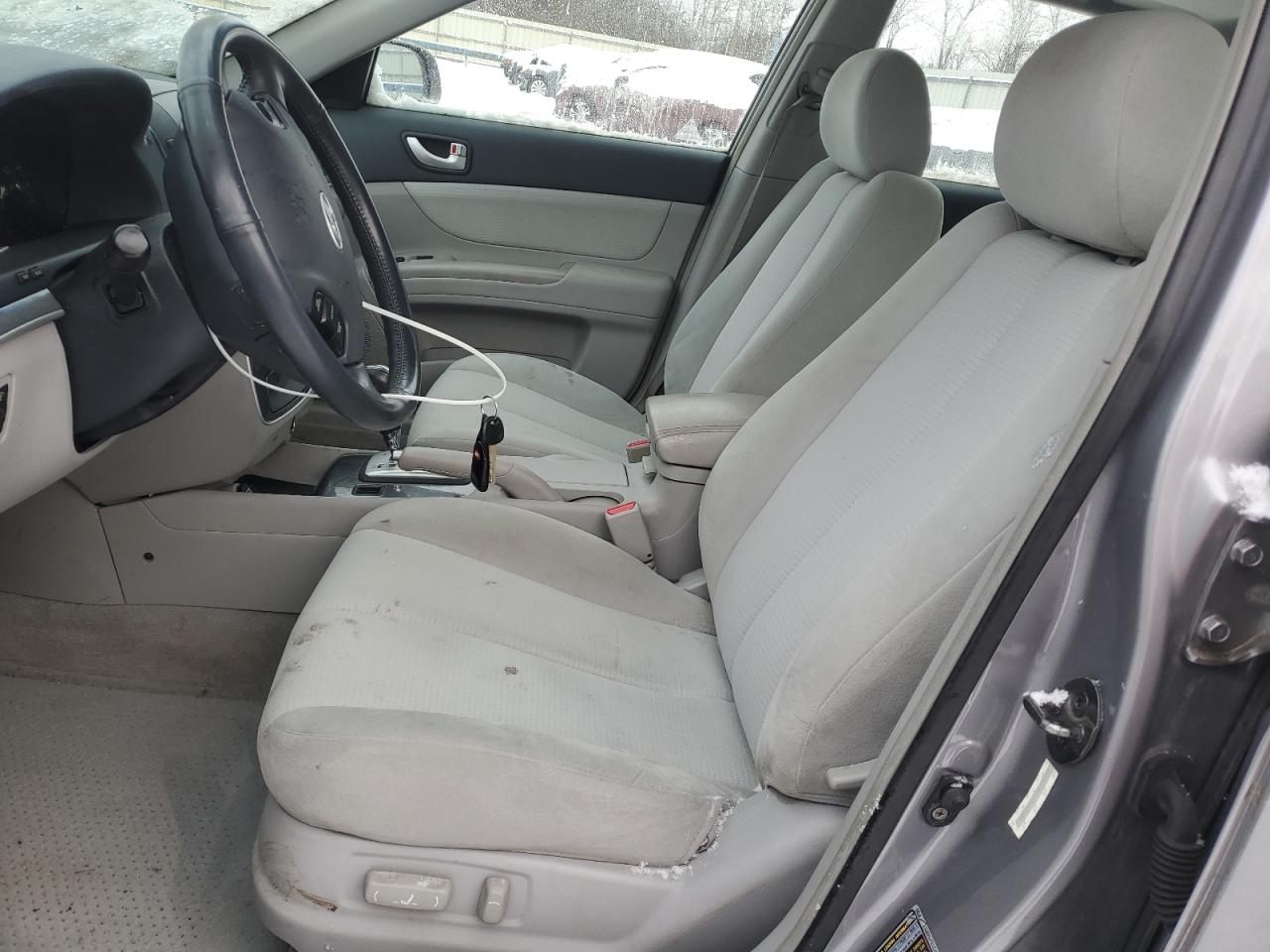 2008 Hyundai Sonata - Image 7