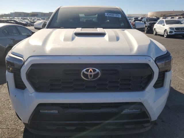  TOYOTA TACOMA 2024 White