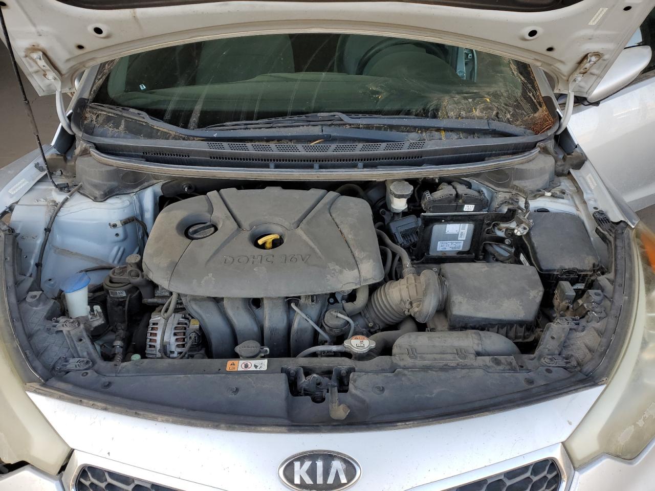 VIN KNAFK4A60E5160580 2014 KIA FORTE no.11