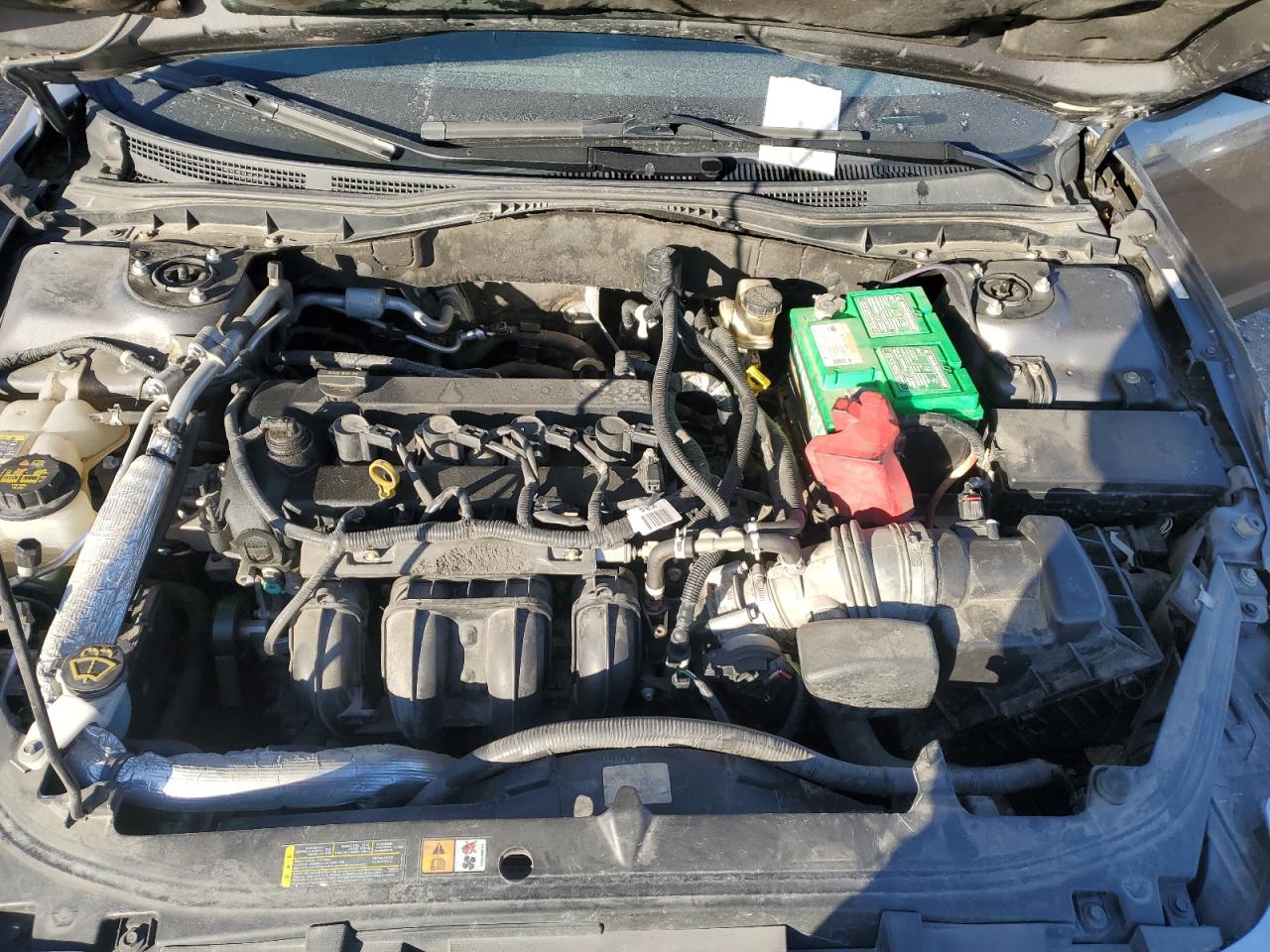 2010 Ford Fusion - Image 11