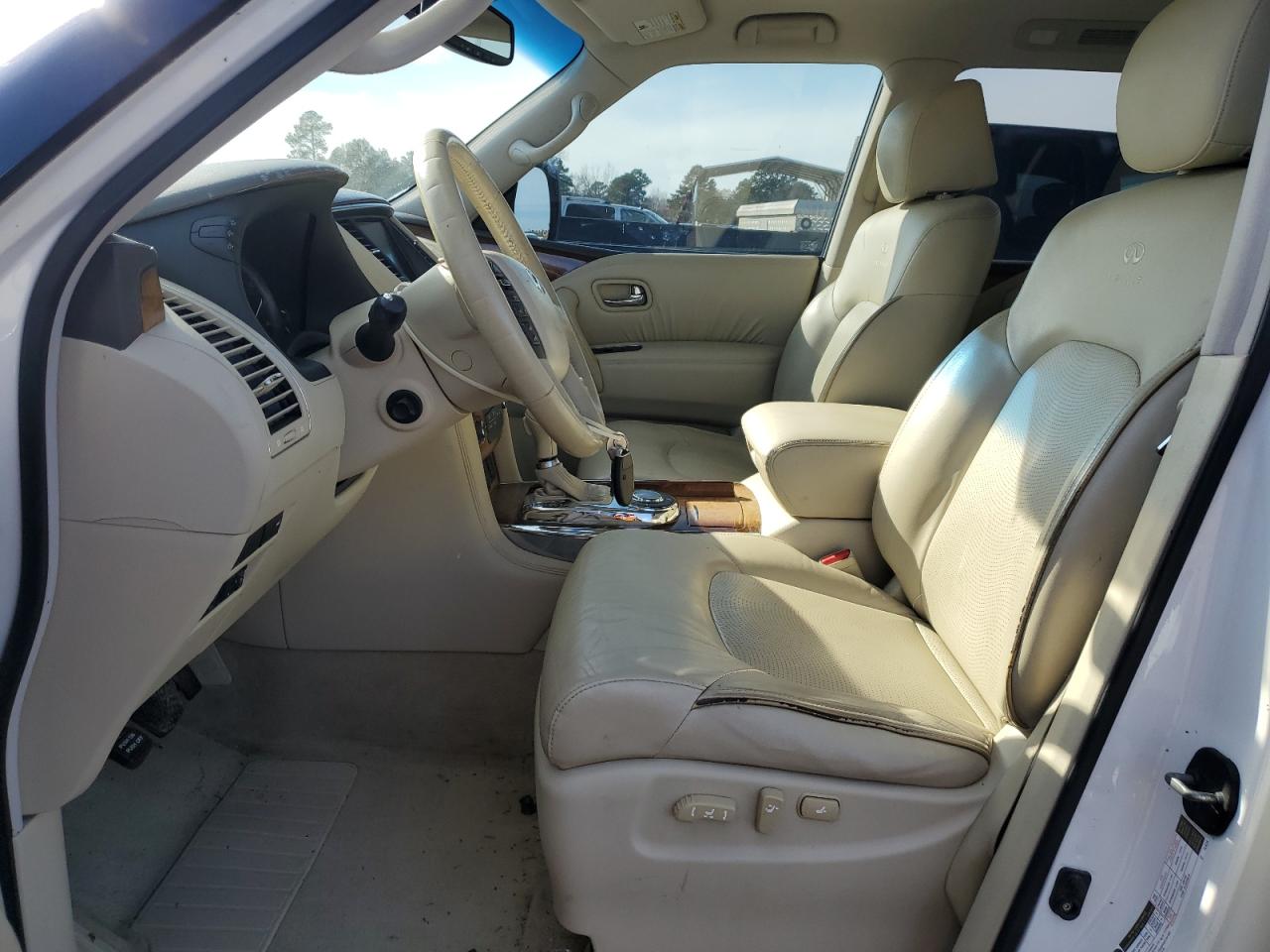 2012 Infiniti QX56 - Image 7