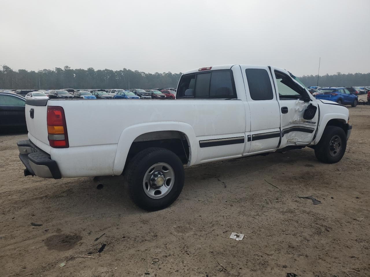 1999 Chevrolet Silverado - Image 3