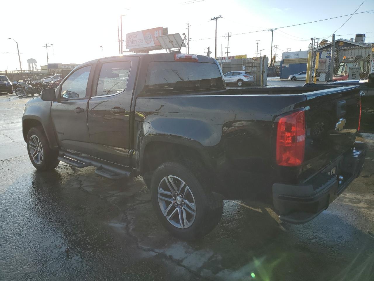 2020 Chevrolet Colorado - Image 2