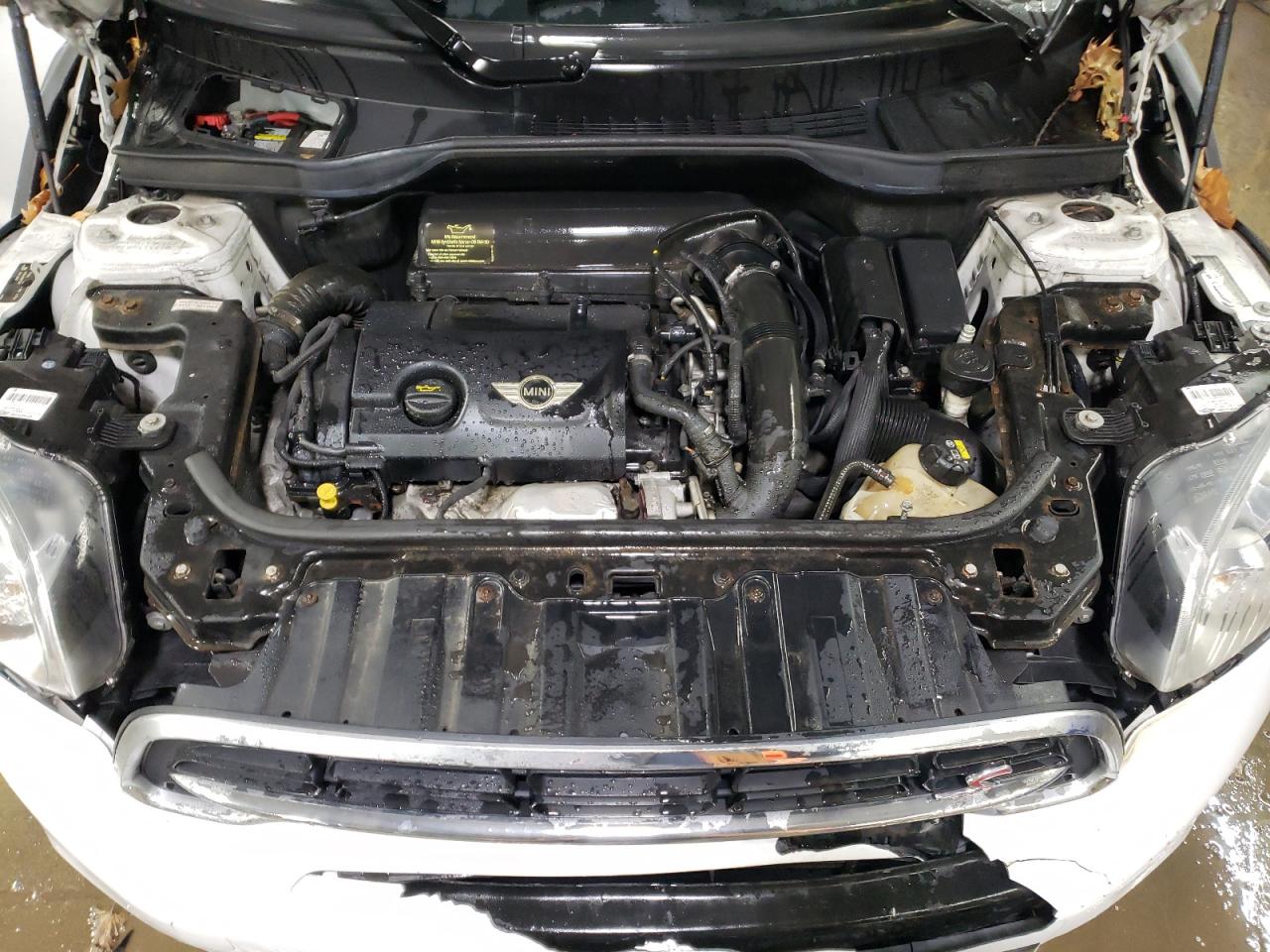 2015 MINI Cooper - Image 11