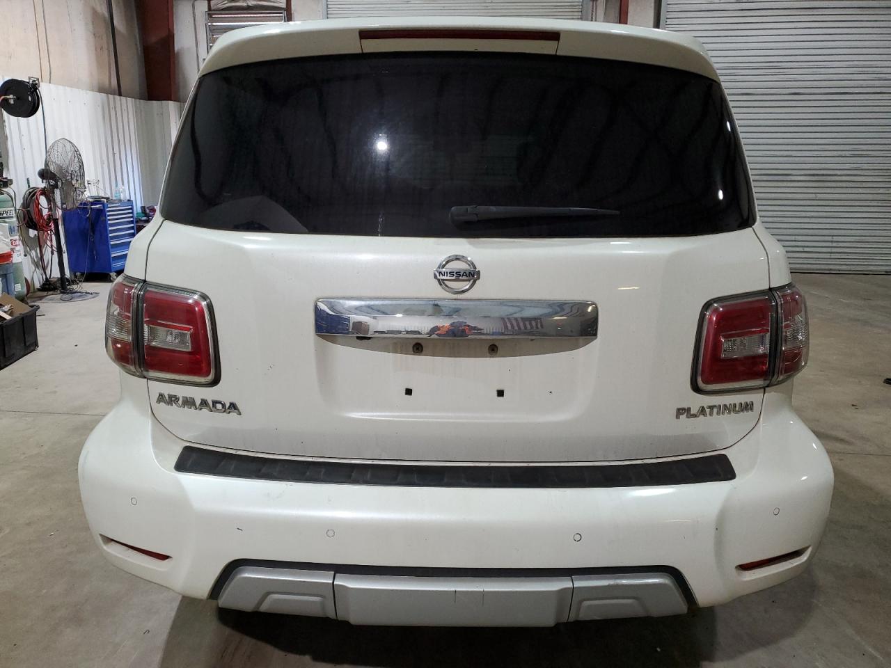 2017 Nissan Armada - Image 6
