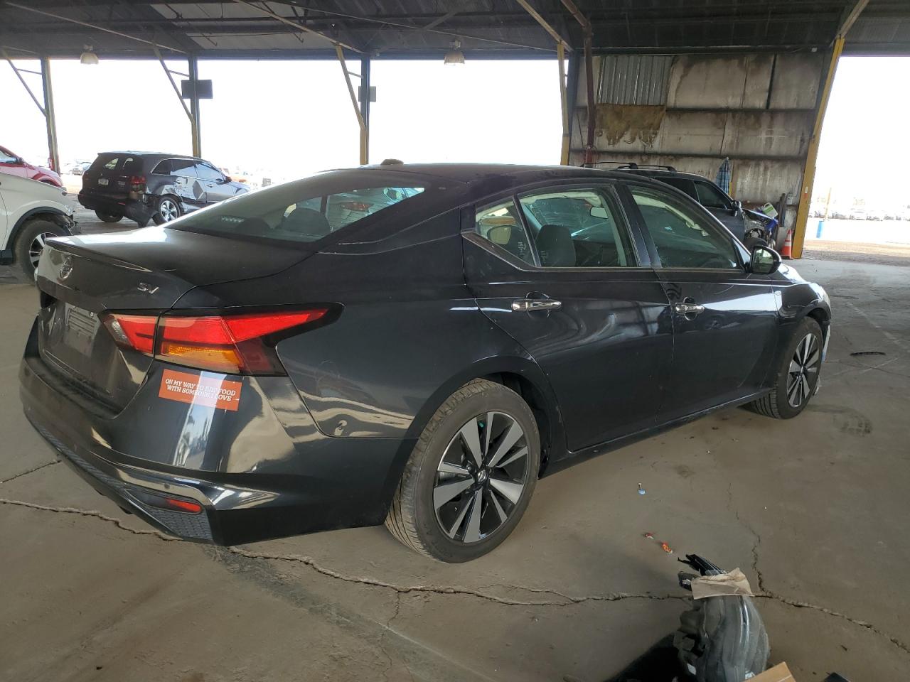 2021 Nissan Altima - Image 3