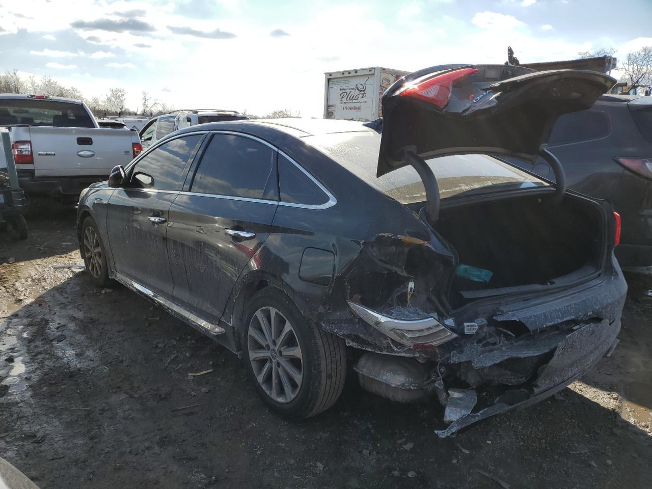 2016 Hyundai Sonata - Image 2