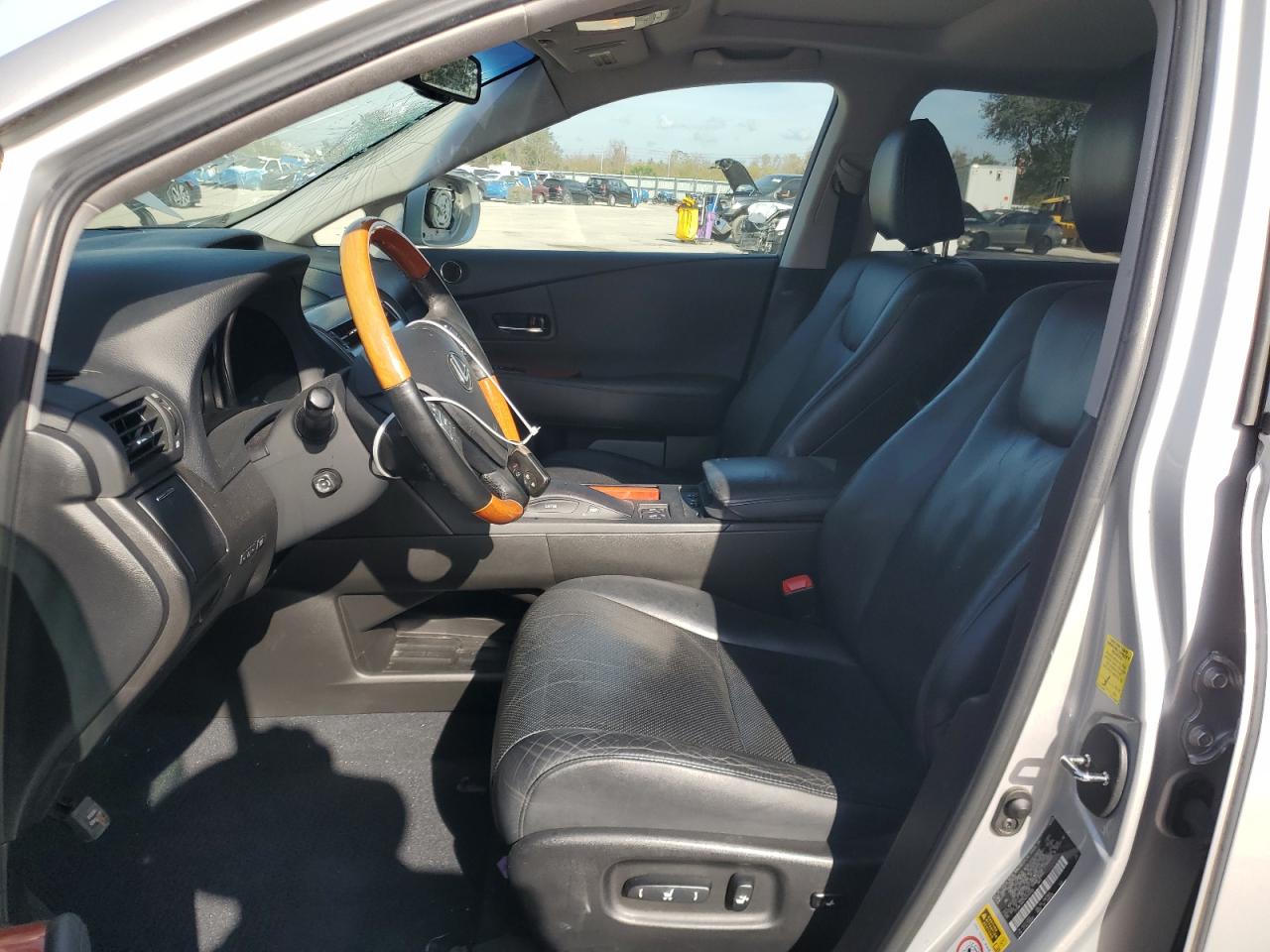 2010 Lexus RX - Image 7