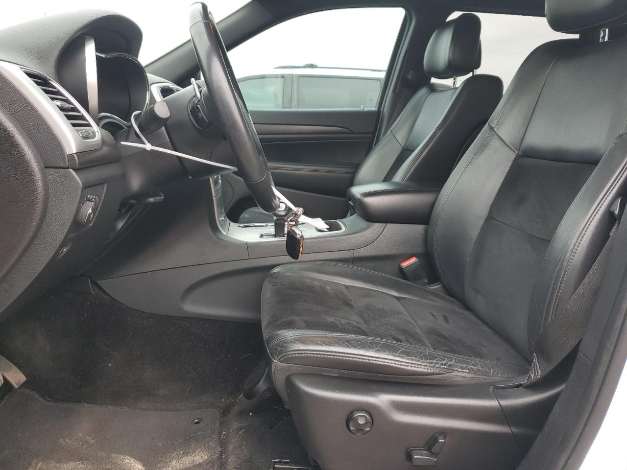 2015 Jeep Grand Cherokee - Image 7
