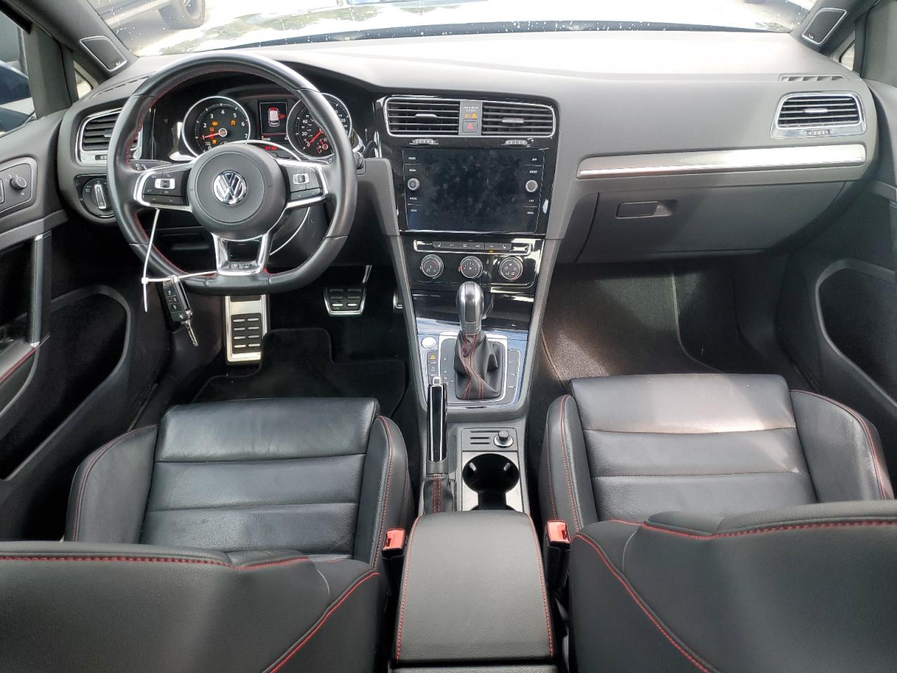 2019 Volkswagen GTI - Image 8