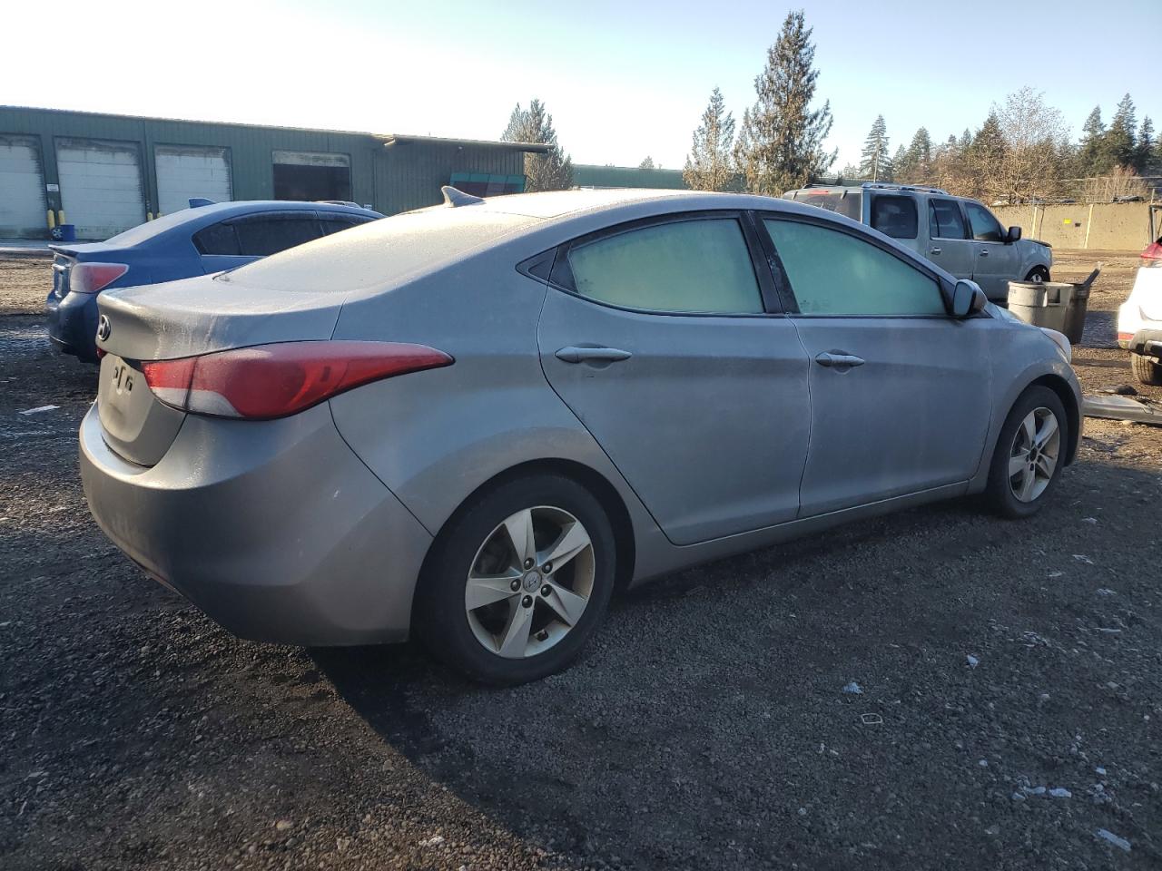 2011 Hyundai Elantra - Image 3
