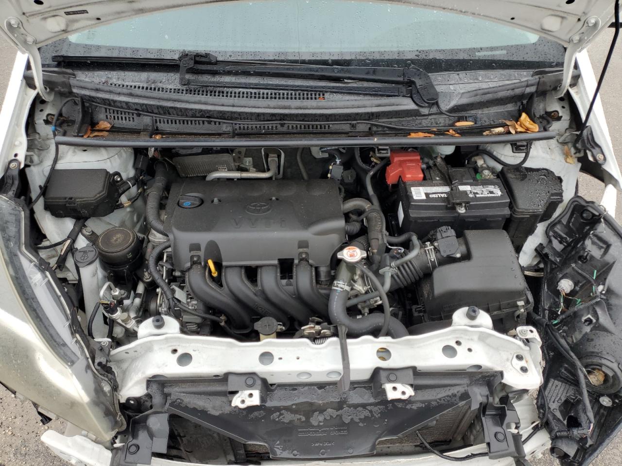 2017 Toyota Yaris - Image 12