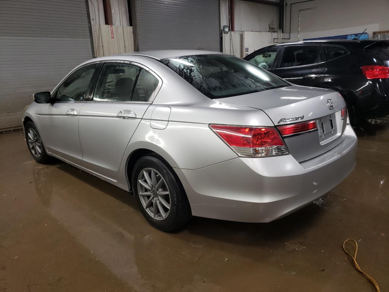 2011 Honda Accord - Image 2