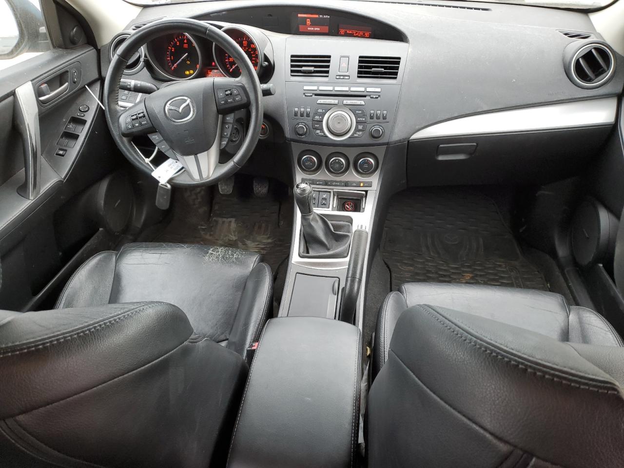 2010 Mazda 3 - Image 8