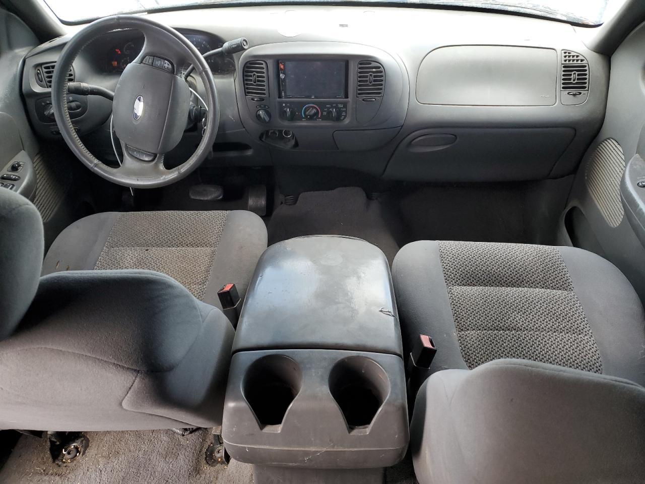 2002 Ford F-150 - Image 8