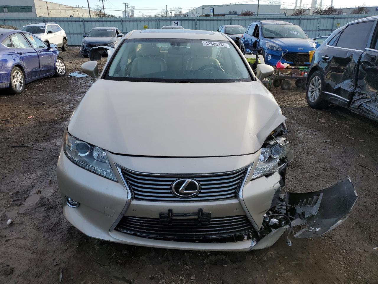 2015 Lexus ES - Image 5