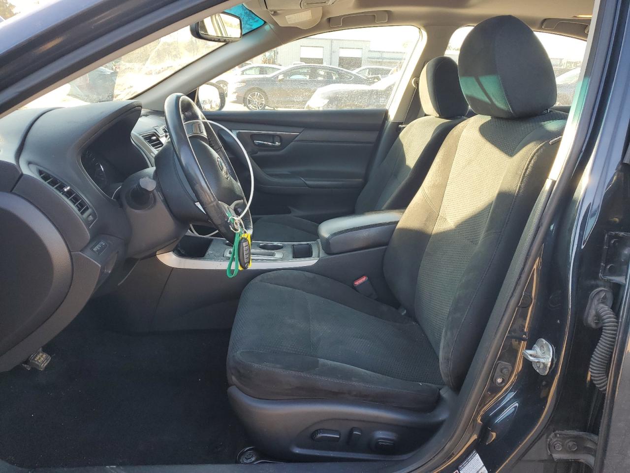 2015 Nissan Altima - Image 7