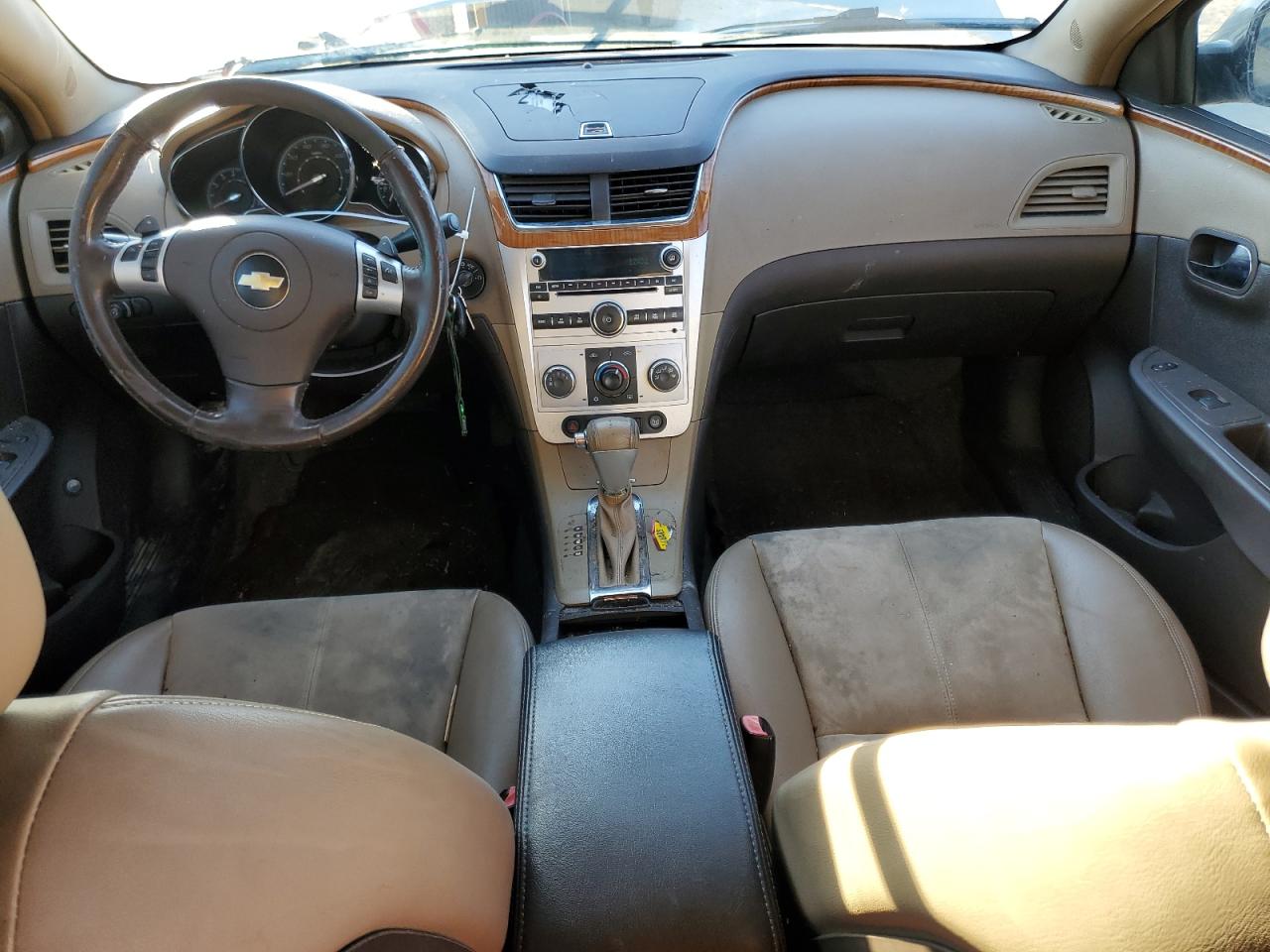 2009 Chevrolet Malibu - Image 8