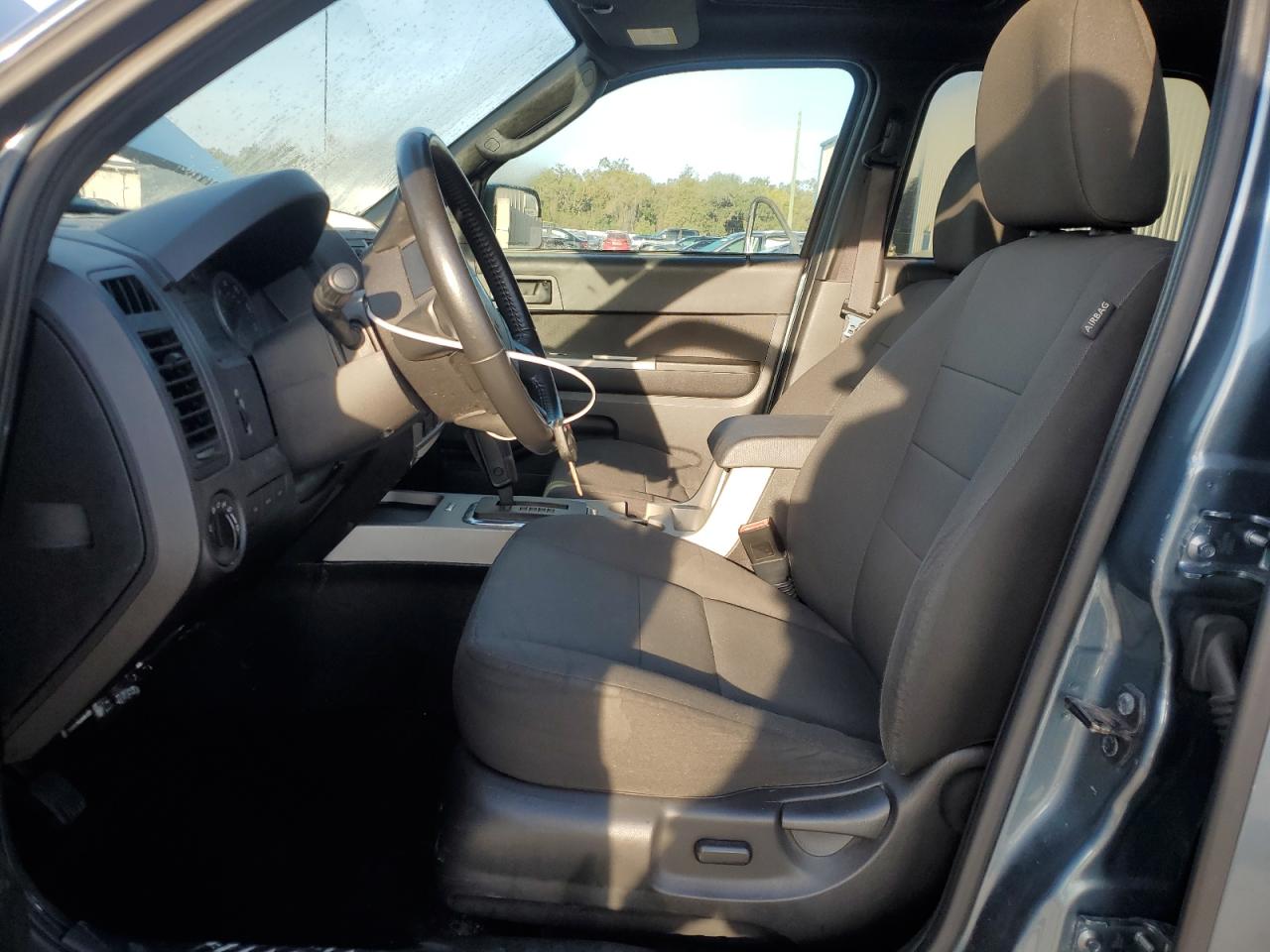2010 Ford Escape - Image 7