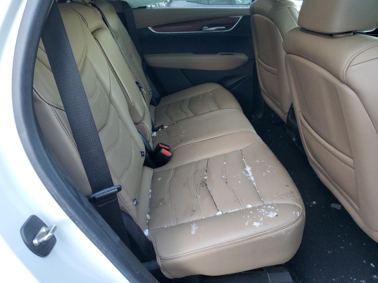 2018 Cadillac XT5 - Image 12