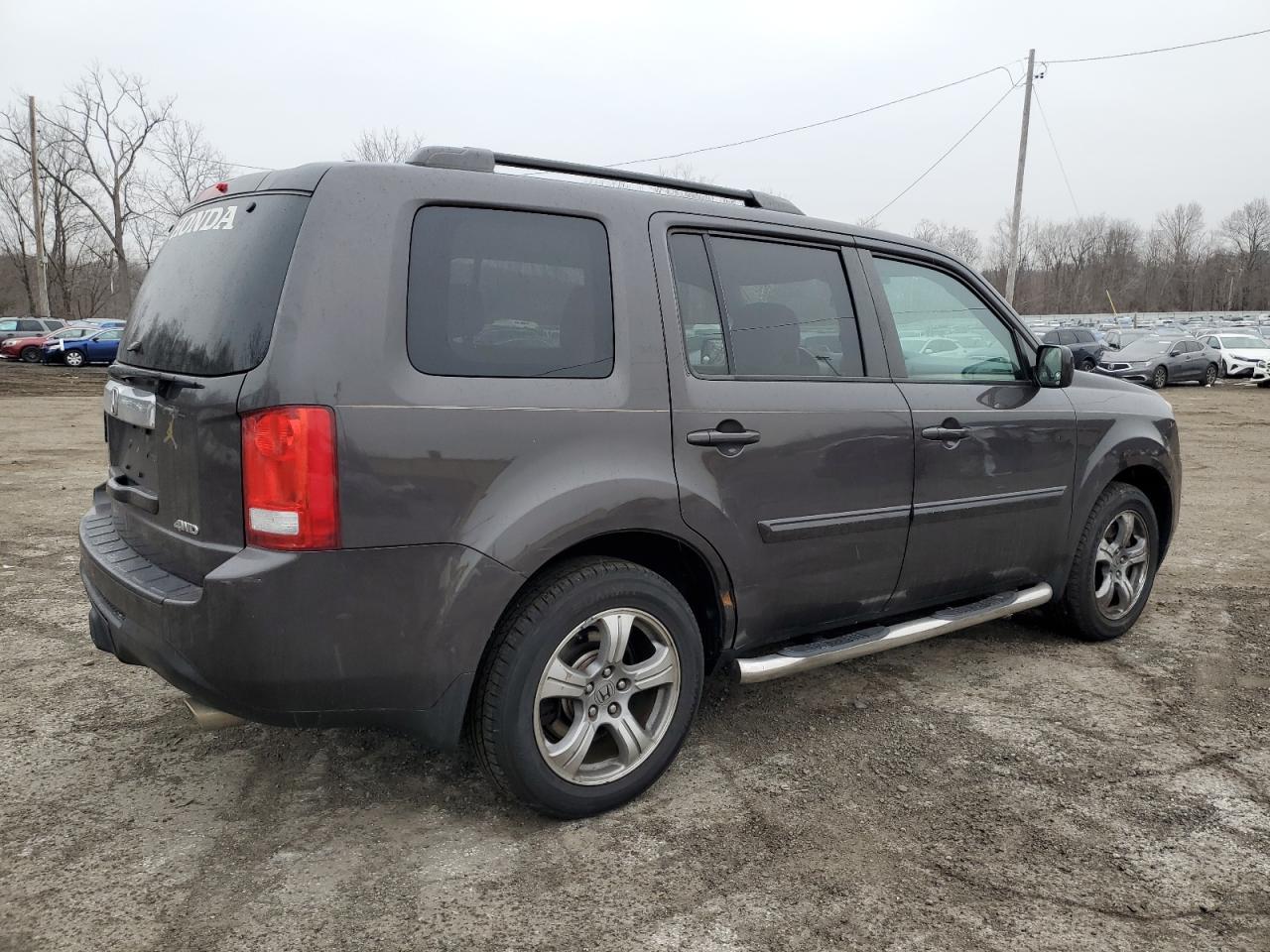 2014 Honda Pilot - Image 3