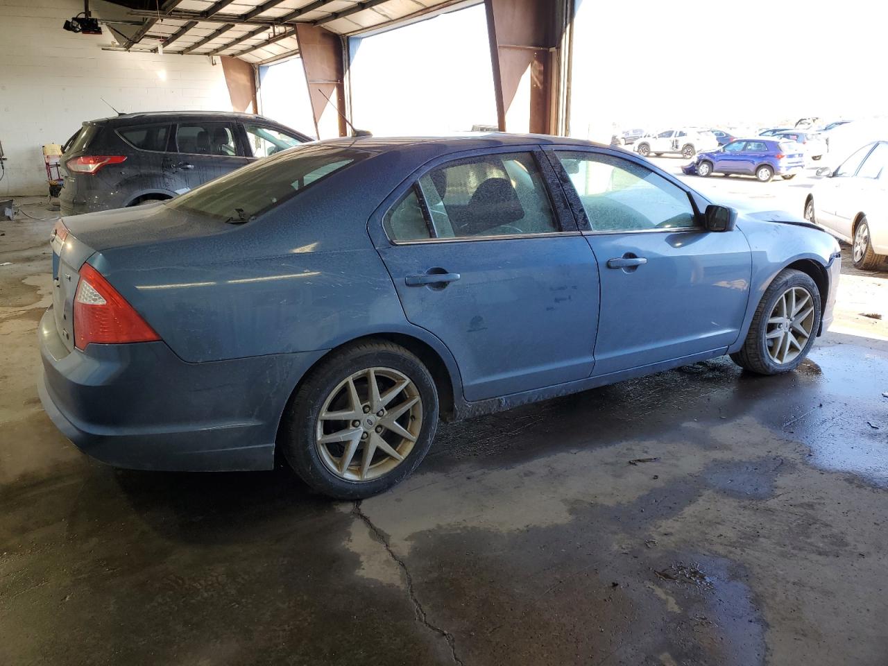 2010 Ford Fusion - Image 3