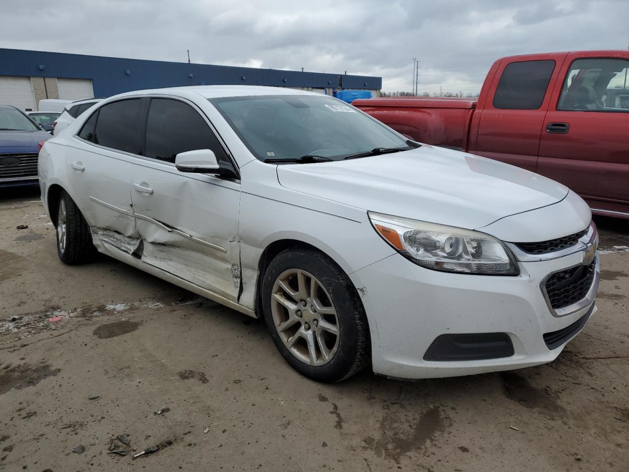 VIN 1G11C5SA4GF114243 2016 CHEVROLET MALIBU no.4