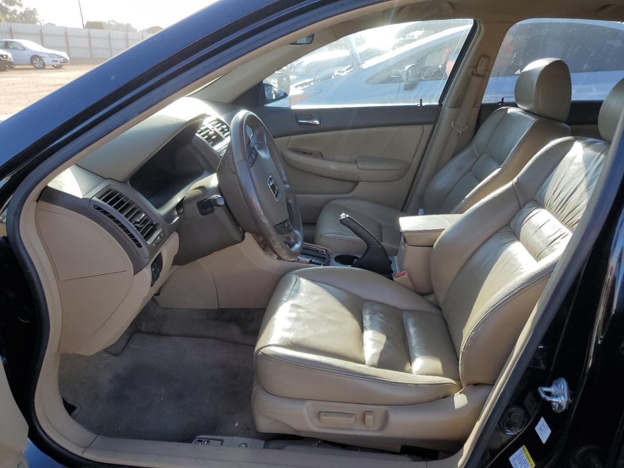 2004 Honda Accord - Image 7