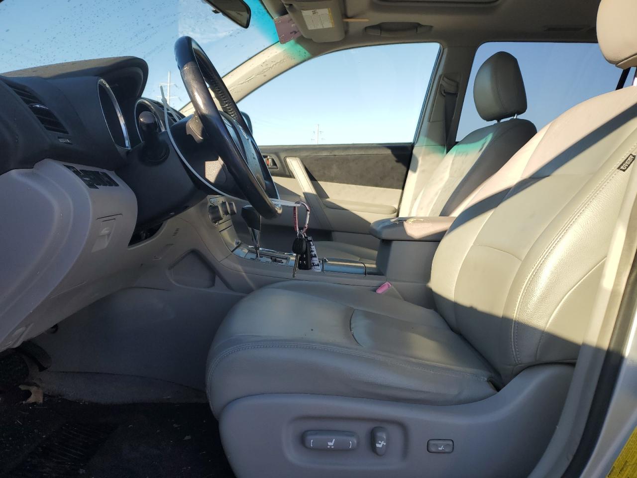 2009 Toyota Highlander - Image 7