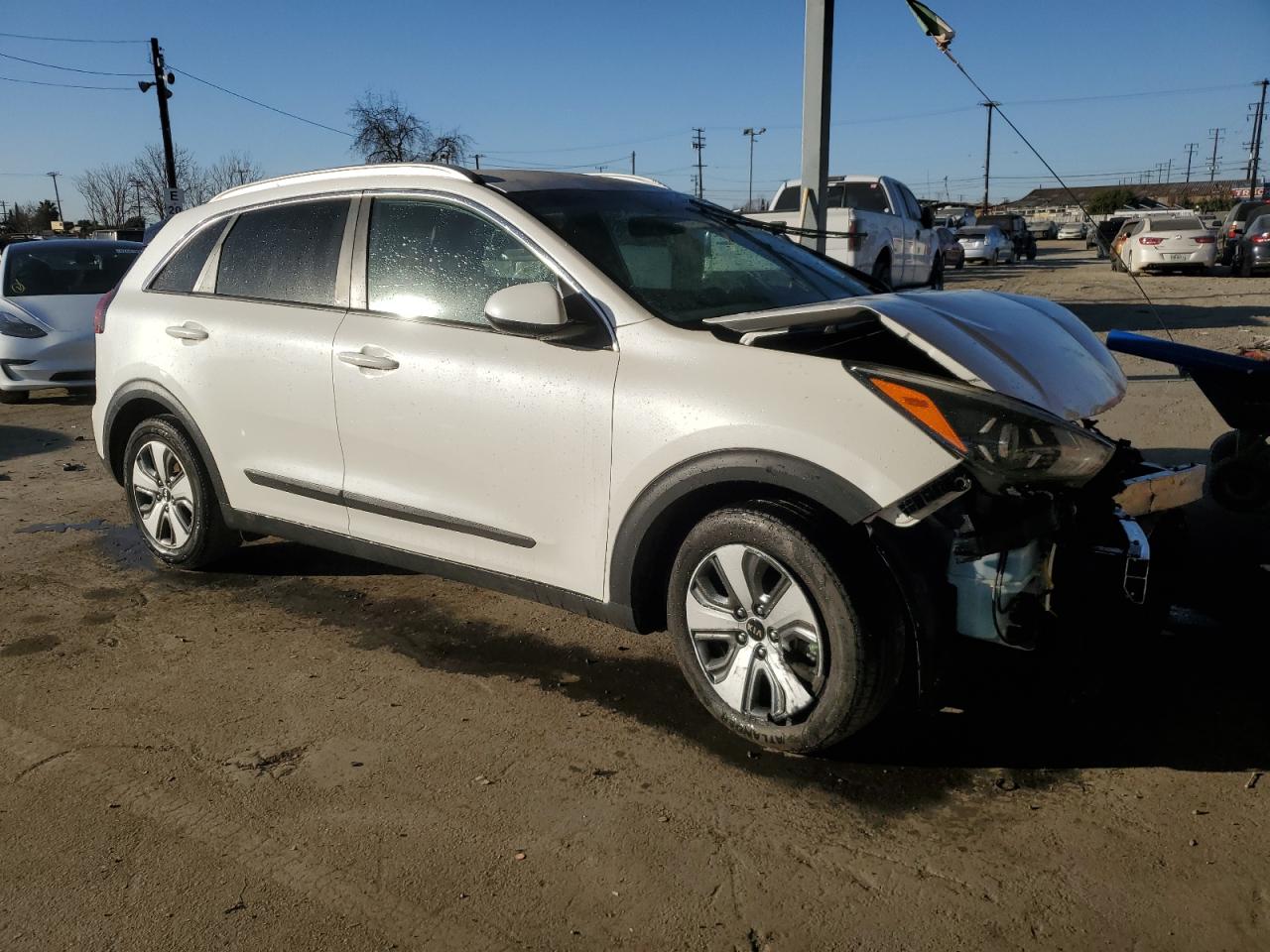 2020 Kia Niro - Image 4