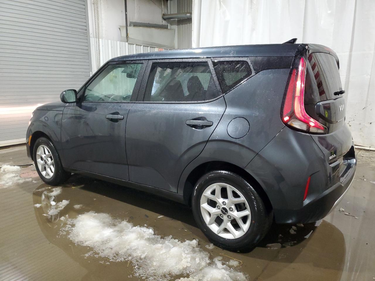 2024 Kia Soul - Image 2