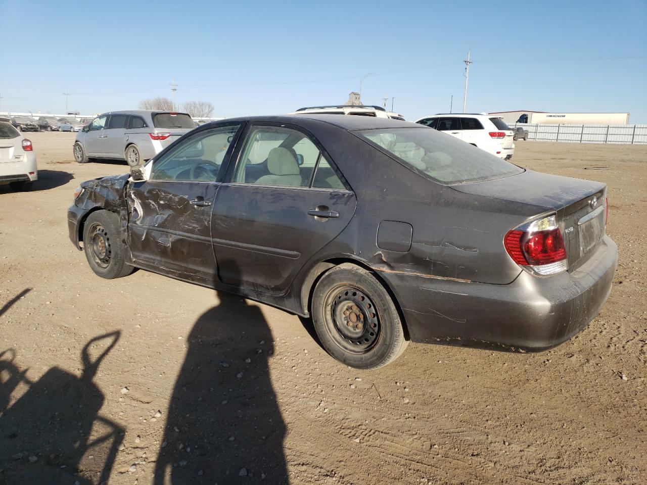 2005 Toyota Camry - Image 2