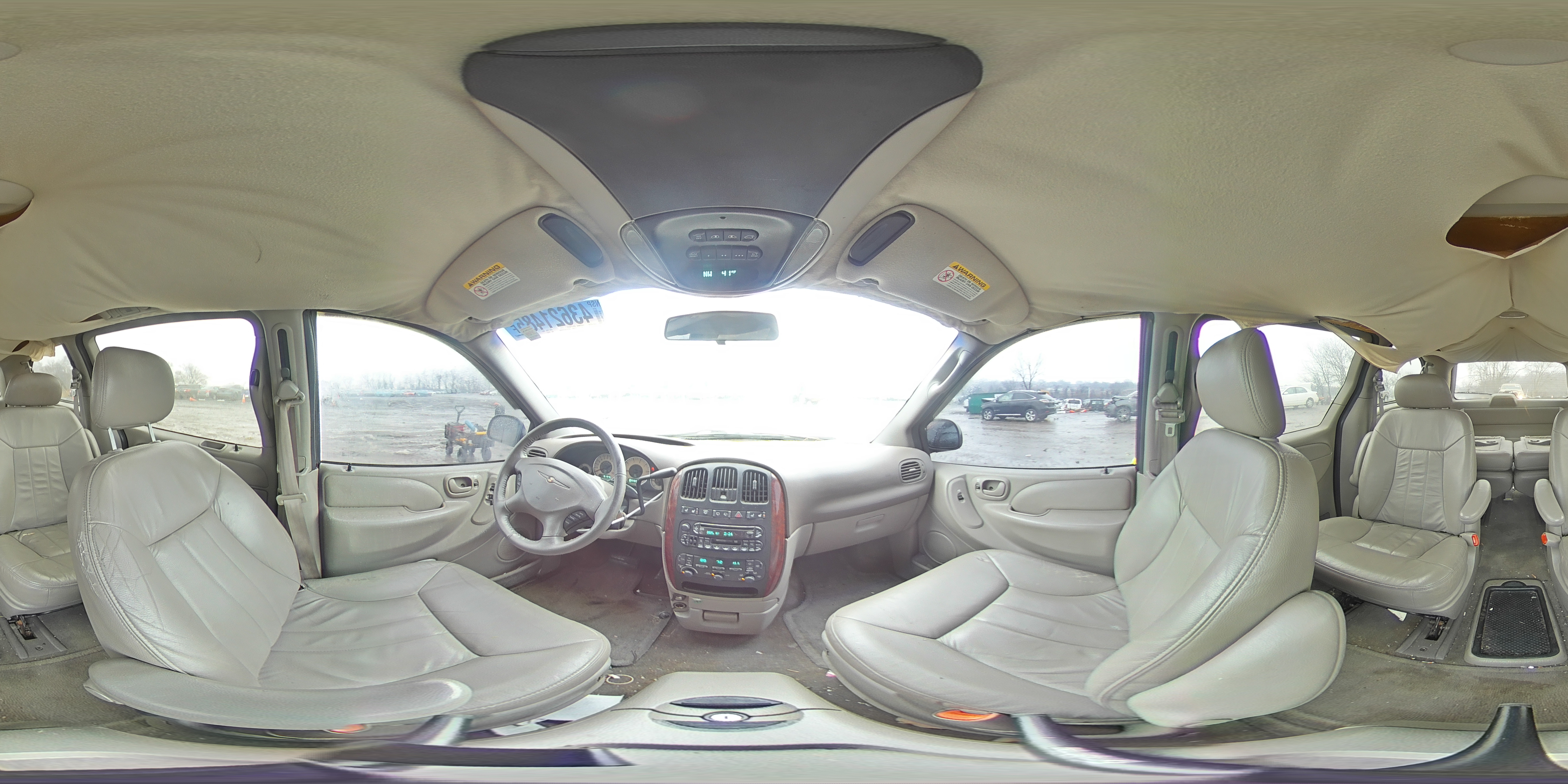 2002 Chrysler Town & Country - Image 14